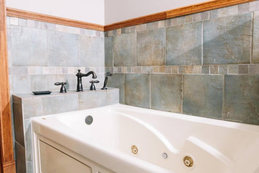 Relaxingrejuvenating 4Br 3 And Half Ba Cabin Munds Park Экстерьер фото